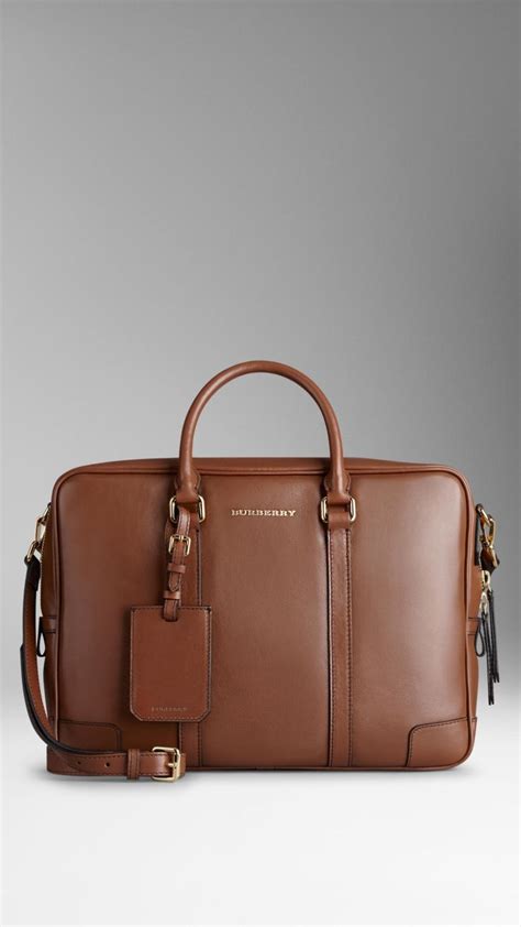 sac epaule burberry homme|Burberry .